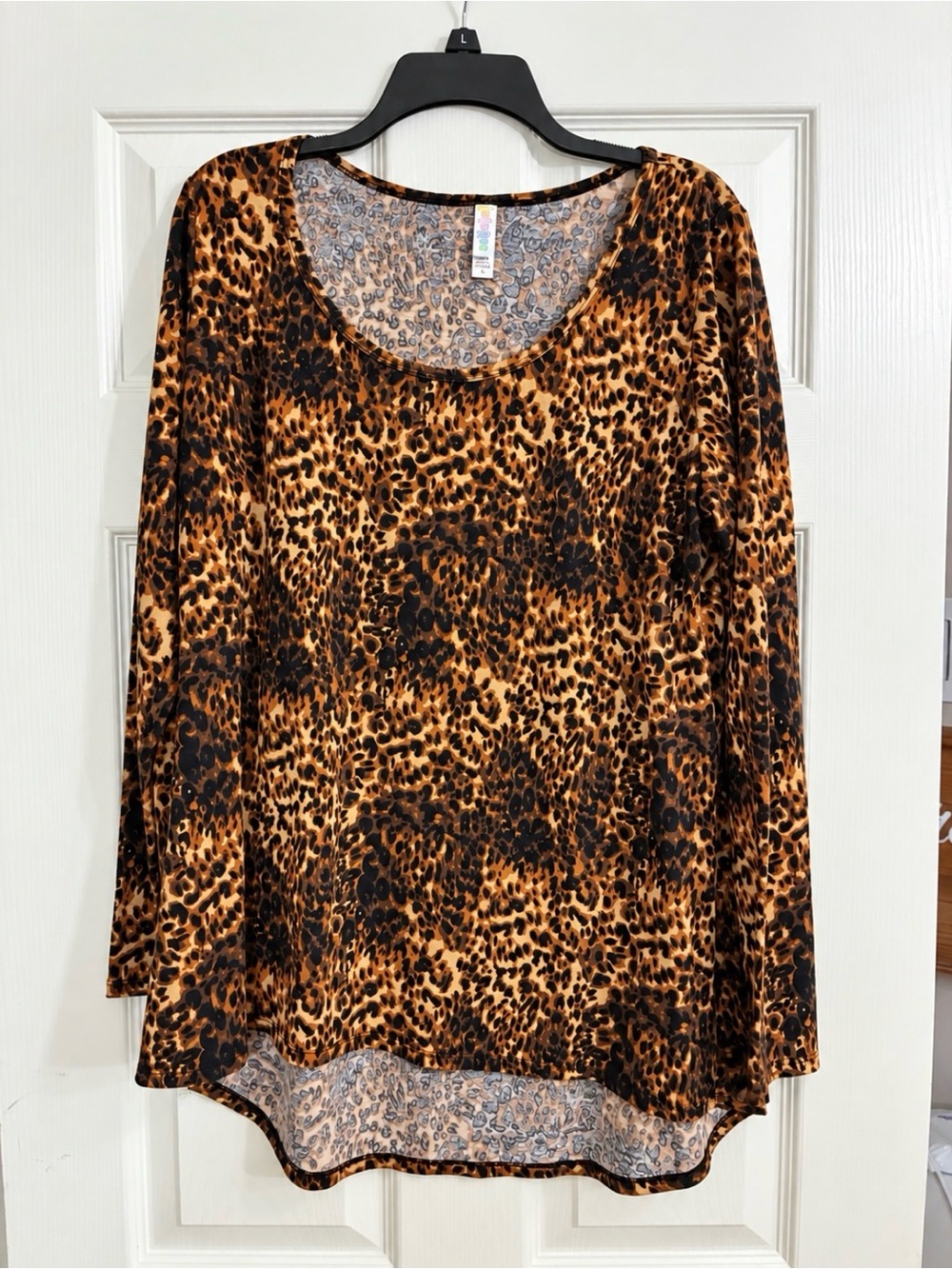 LuLaRoe Long Sleeve Leopard Print Top - Brown & Black